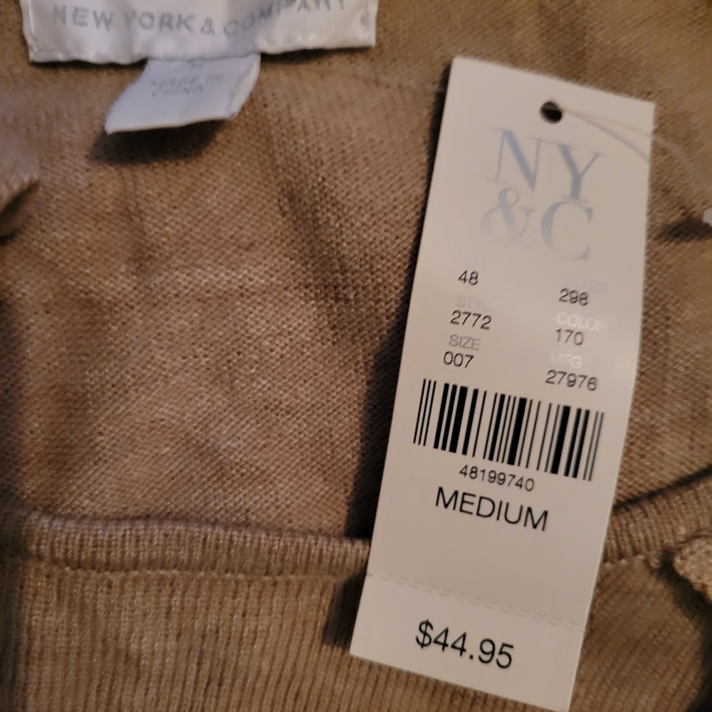 Elegant Beige Ruffle Sweater - Picture 3 of 3